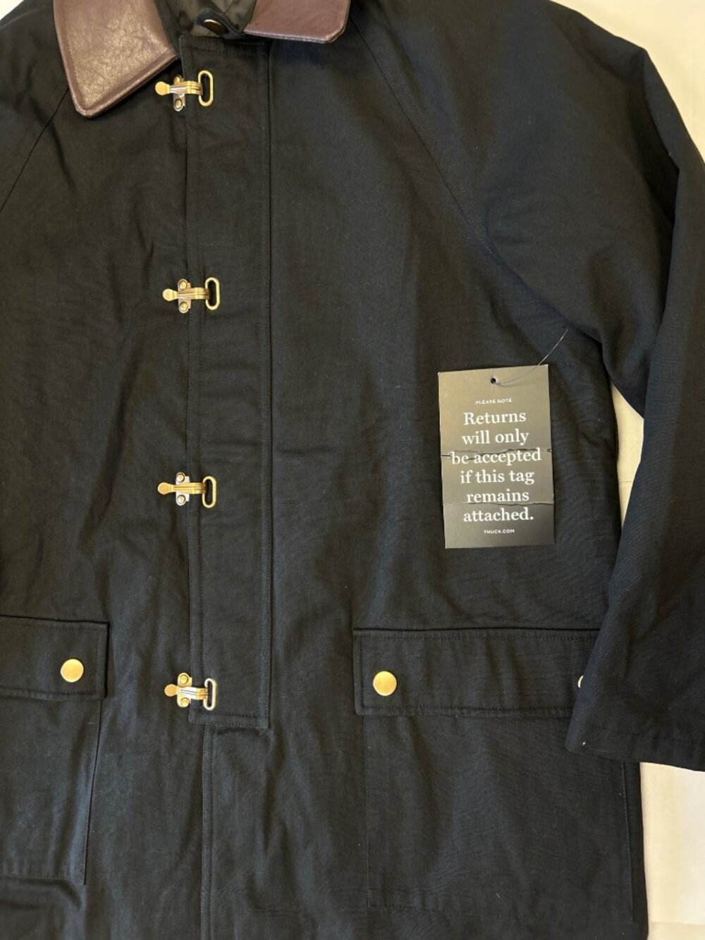 TUCKERNUCK Brodie Barn Jacket Black Size Small NWT - Picture 7 of 10